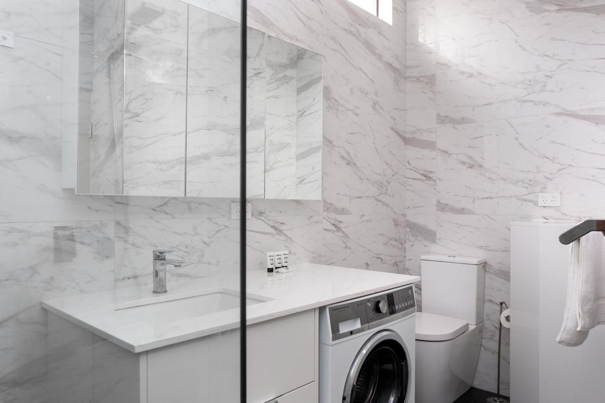 Spacious 3-Bed Townhouse In Stylish Balmain Sydney Bagian luar foto