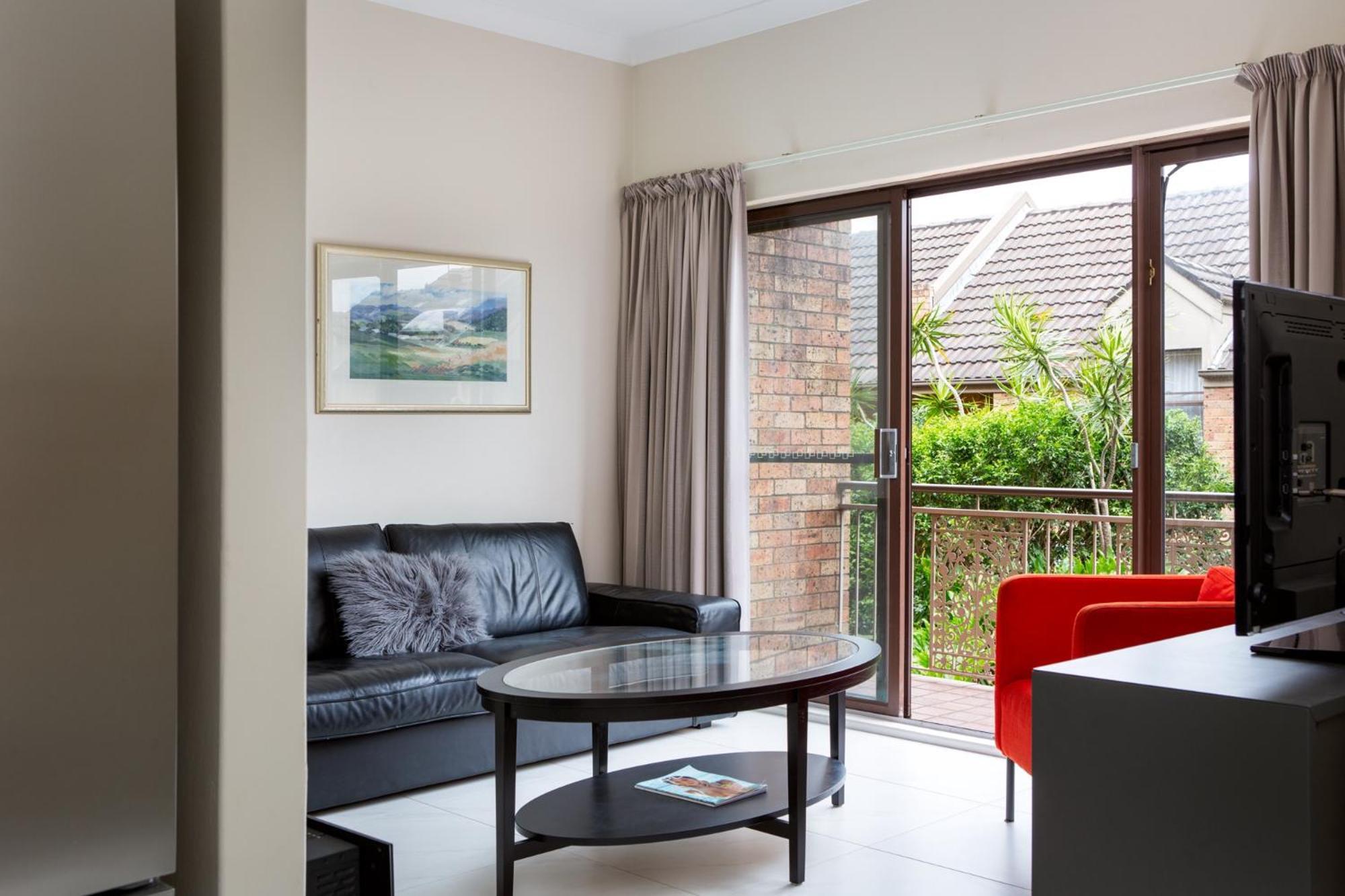 Spacious 3-Bed Townhouse In Stylish Balmain Sydney Bagian luar foto